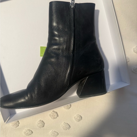Dora Teymur Ankle Boots - Picture 3 of 6